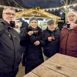 "Weihnachtsmarkt  Milchkuranstalt"